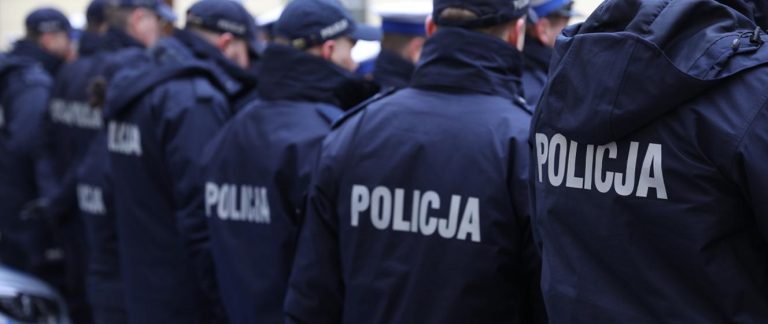 Policjant po służbie zatrzymał poszukiwanego. 39-latek próbował uciec