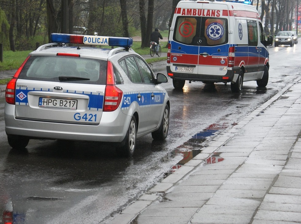 wodnik-police-car-2361684_1280